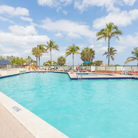 341 Apt Hollywood Beach